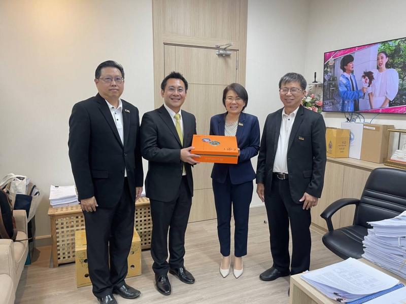INSEE join TCMA in top management visit of Department of Highways and Thai Industry Standard Institute to accelerate hydraulic cement in Thailand