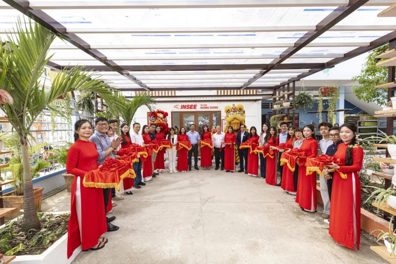 THƯ VIỆN HƯỚNG DƯƠNG: HÀNH TRÌNH TỪ Ý TƯỞNG ĐẾN HIỆN THỰC