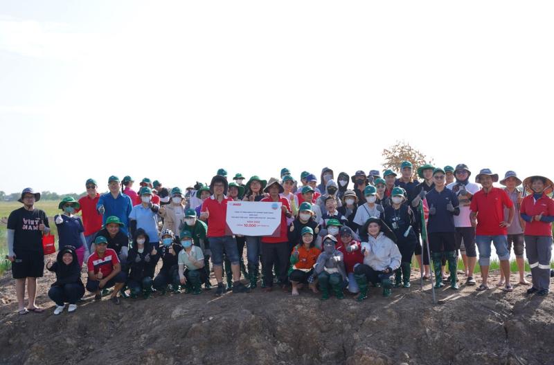 INSEE VIETNAM SPONSORED 10,000 MELALEUCA TREES TO GREEN THE PHU MY SPECIES AND HABITAT CONSERVATION AREA